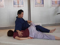 Traditional Thai massage techniqe image25